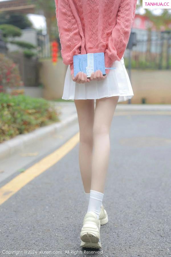 [XiuRen]高清写真图 2024.03.15 No.8241 桃妖夭 新人美腿